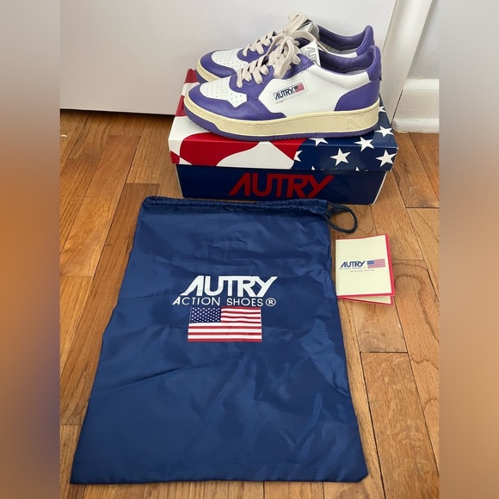Autry Medalist Sneakers